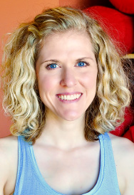 Lindsey L. : Director of Barre & Instructor