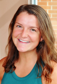 Chloe J. : Instructor